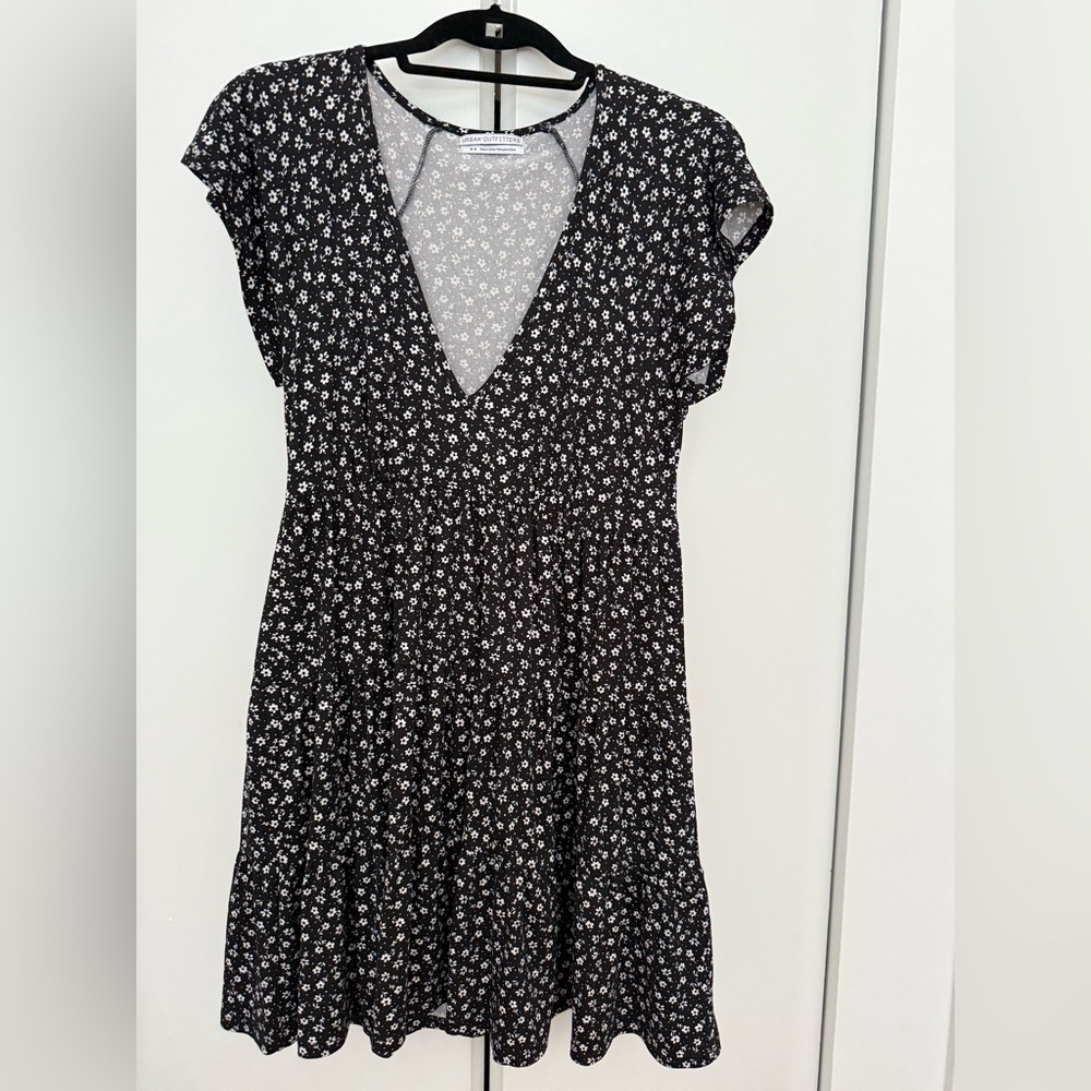 Urban Outfitters Black and White Floral Dress